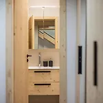 Vlasta Apt. #401 Apartmán